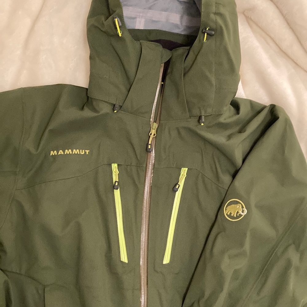 Swiss Mammut DRYtech outdoor all weather technical jacket